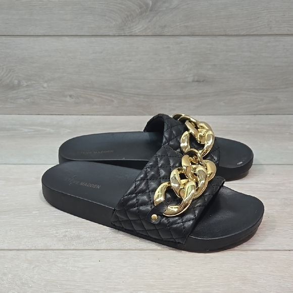 Steve Madden Women Zoray Black Quilted Slides with Gold Chain Sandals Sz 9 - Picture 1 of 11